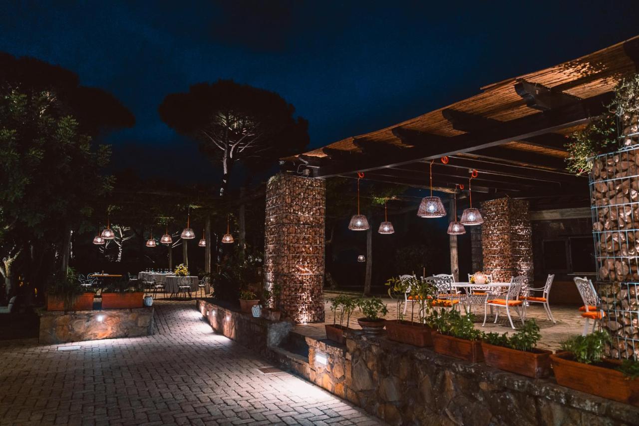 Oasi Olimpia Relais Hotel Sant'Agata sui due Golfi Exterior photo