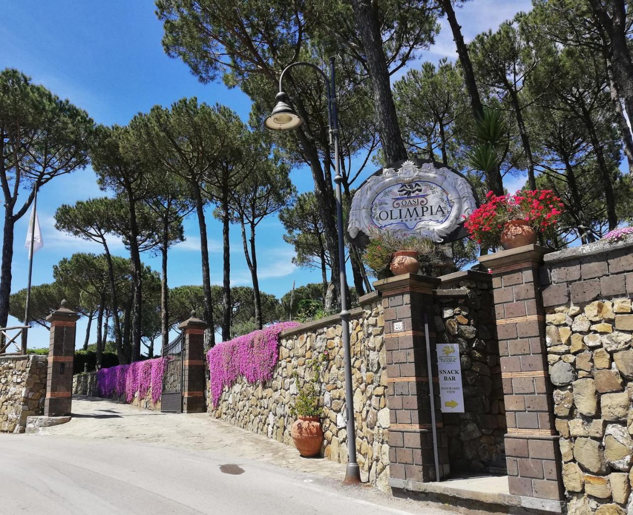 Oasi Olimpia Relais Hotel Sant'Agata sui due Golfi Exterior photo